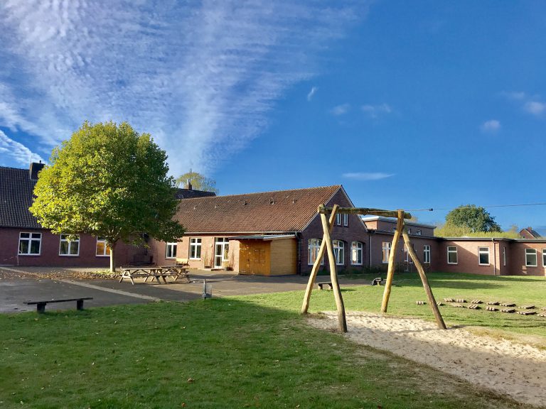 Grundschule Langendamm - Schulhof Schulhof der Grundschule Langendamm
